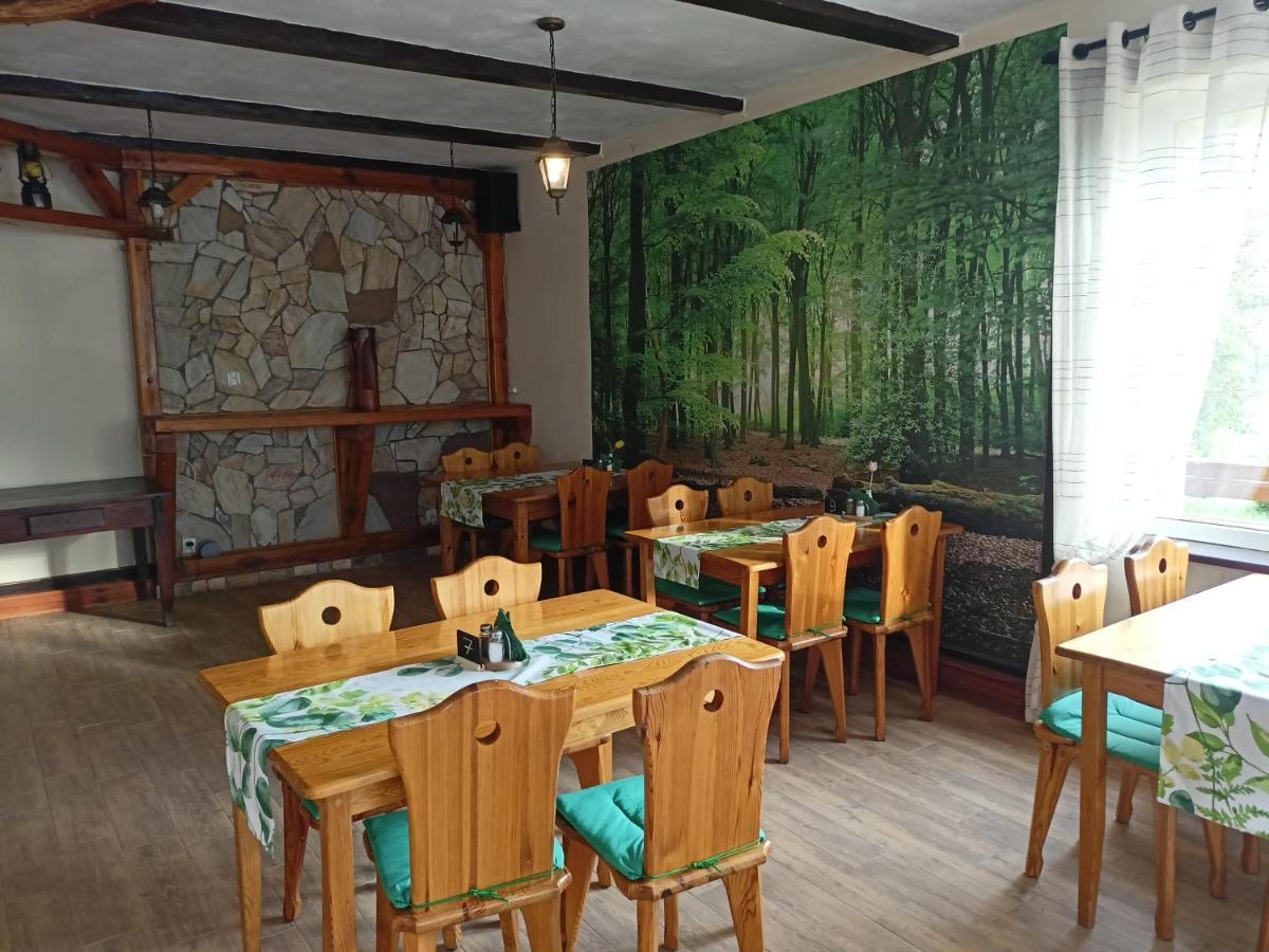 Oberza Kniejowka Hotel Zalom  Exterior photo